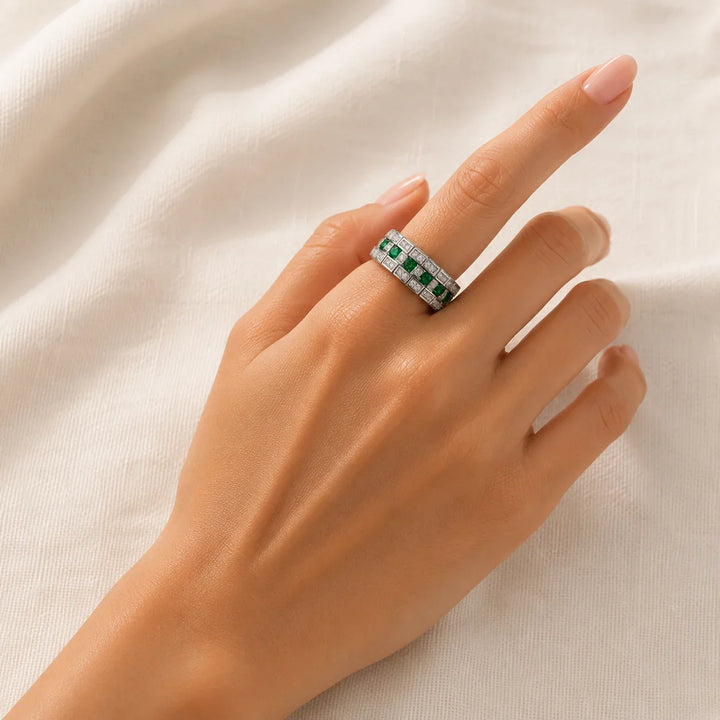 Elegant Emerald Matrix Ring
