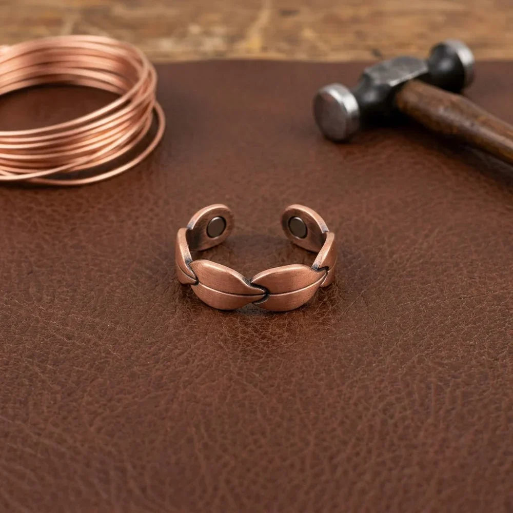 Bind Aura Copper Ring