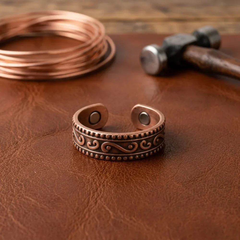 Luminous Fern Copper Ring