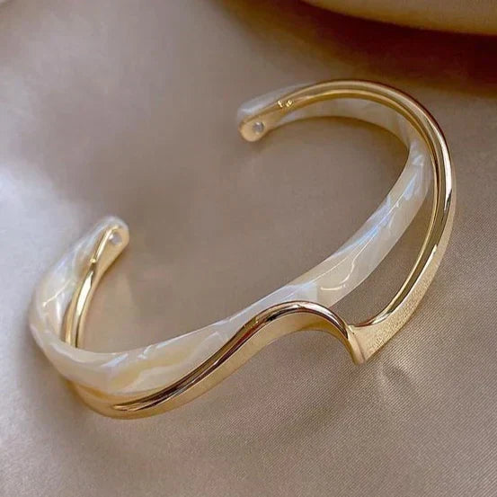 Golden Opal Glow Bracelet
